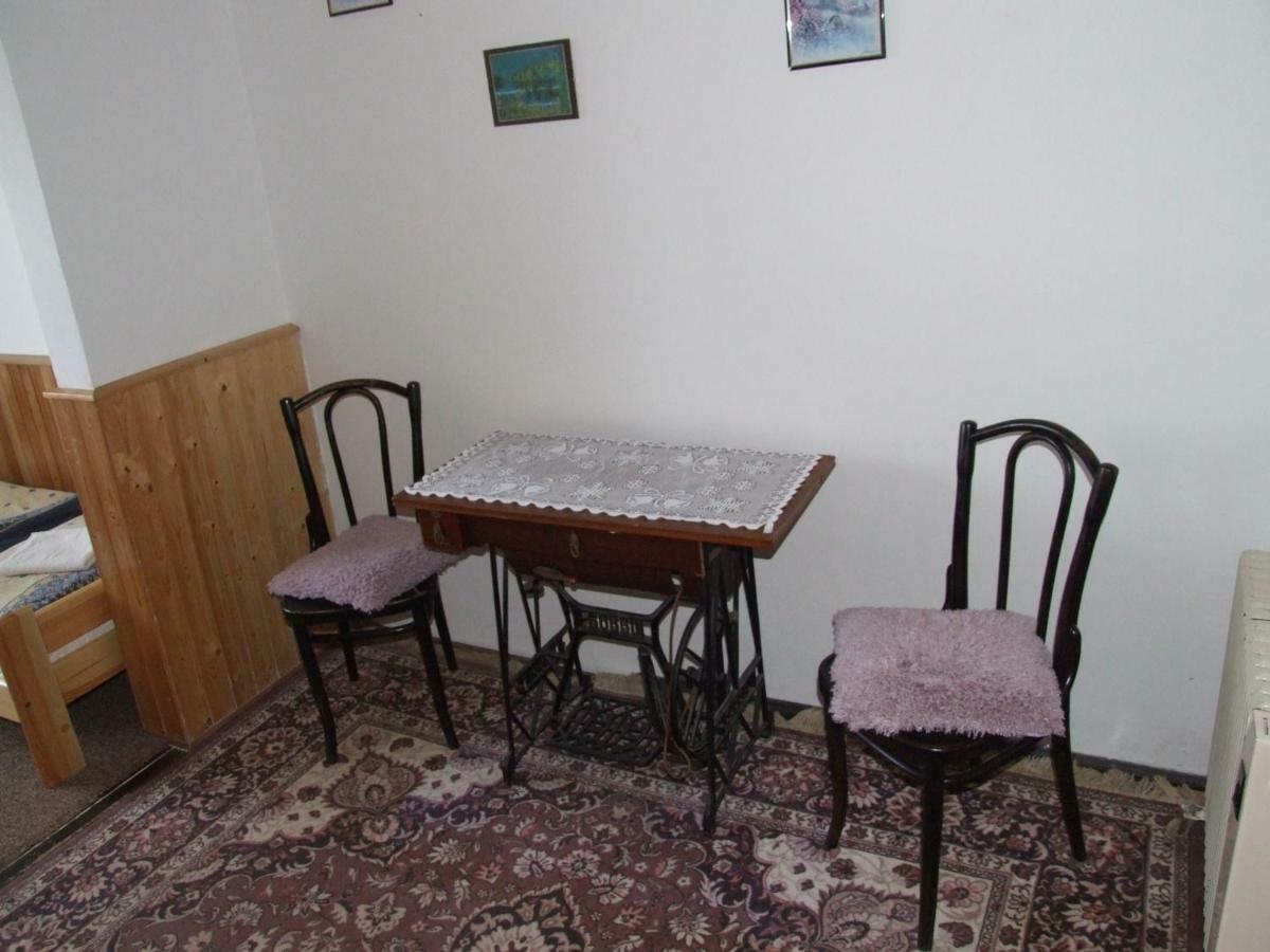 Hostinec Na Navsi Javorník Kültér fotó